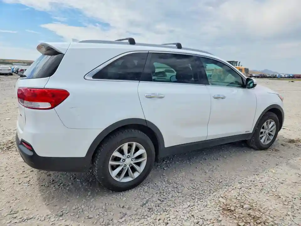 5XYPGDA35GG053727 2016 KIA SORENTO-2