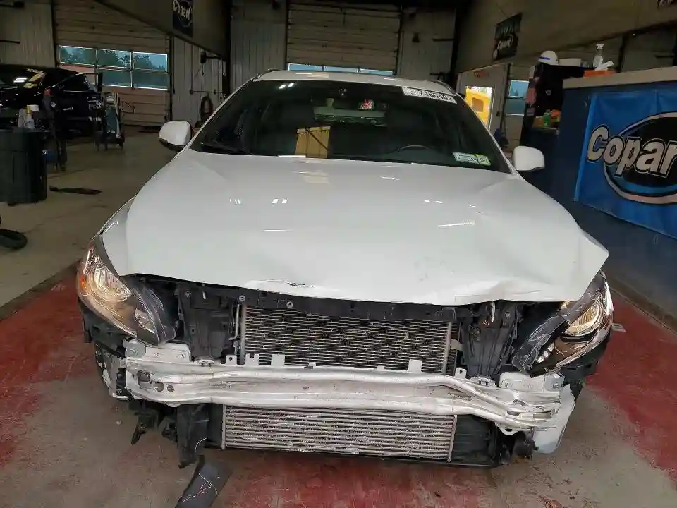 YV1612SB1F1210749 2015 VOLVO V60-4