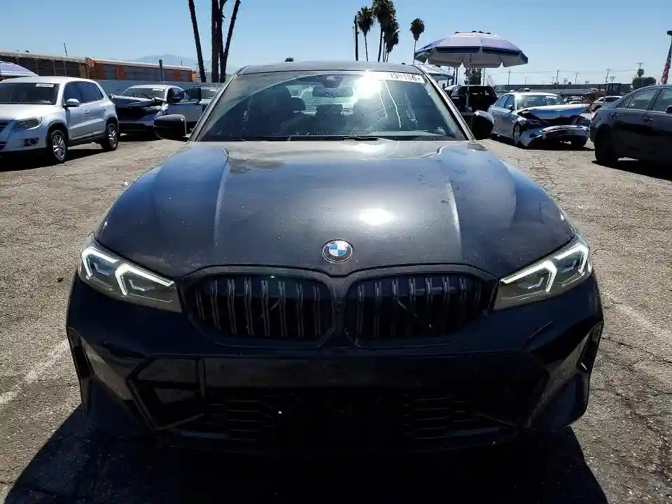 3MW69CW09S8F25184 2025 BMW 3 SERIES-4