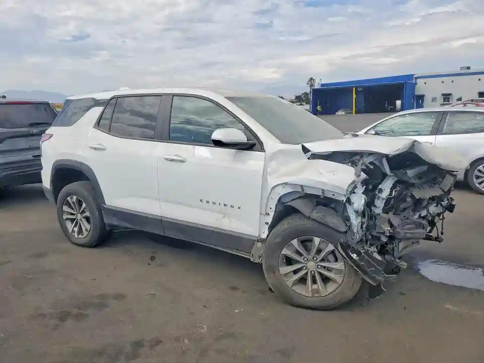 3GNAXHEG5TL209091 2026 CHEVROLET EQUINOX-3