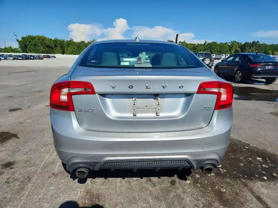 YV126MFL4H2431418 2017 VOLVO S60-5