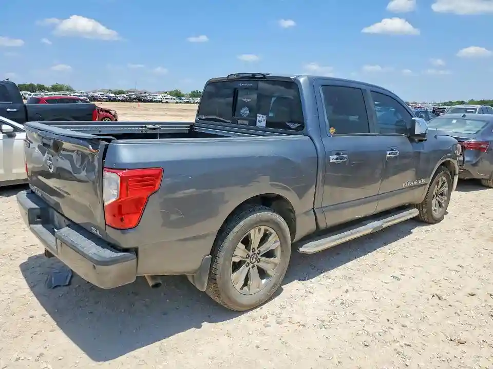 1N6AA1E63JN547608 2018 NISSAN TITAN-2
