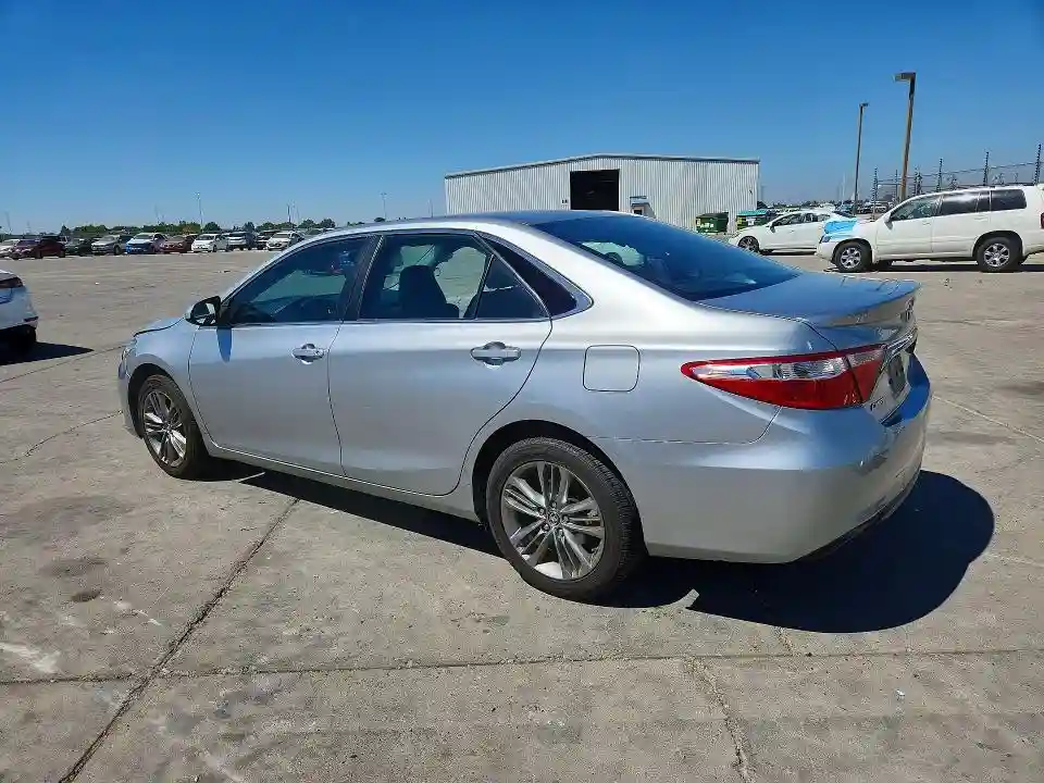 4T1BF1FK7GU525027 2016 TOYOTA CAMRY-1