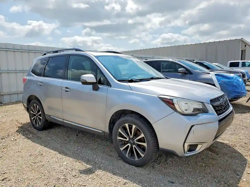 JF2SJGWC4HH469669 2017 SUBARU FORESTER-3
