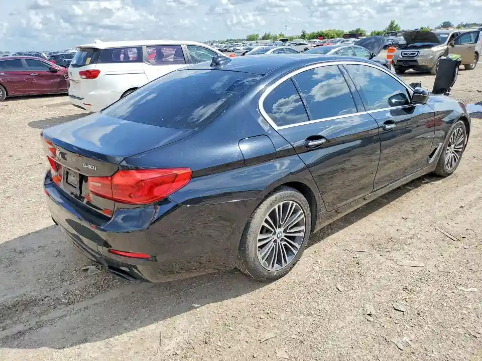 WBAJE5C3XHG913972 2017 BMW 5 SERIES-2