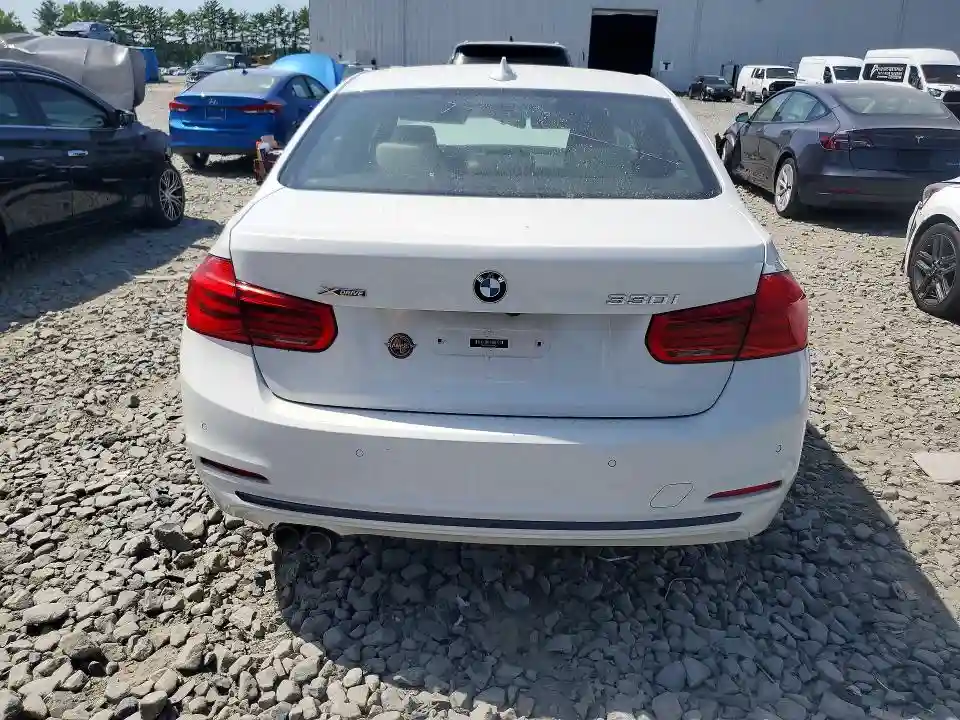 WBA8D9C50JEM34049 2018 BMW 3 SERIES-5