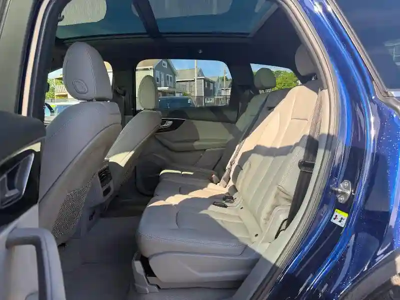 WA1LXAF72MD014929 2021 AUDI Q7-5