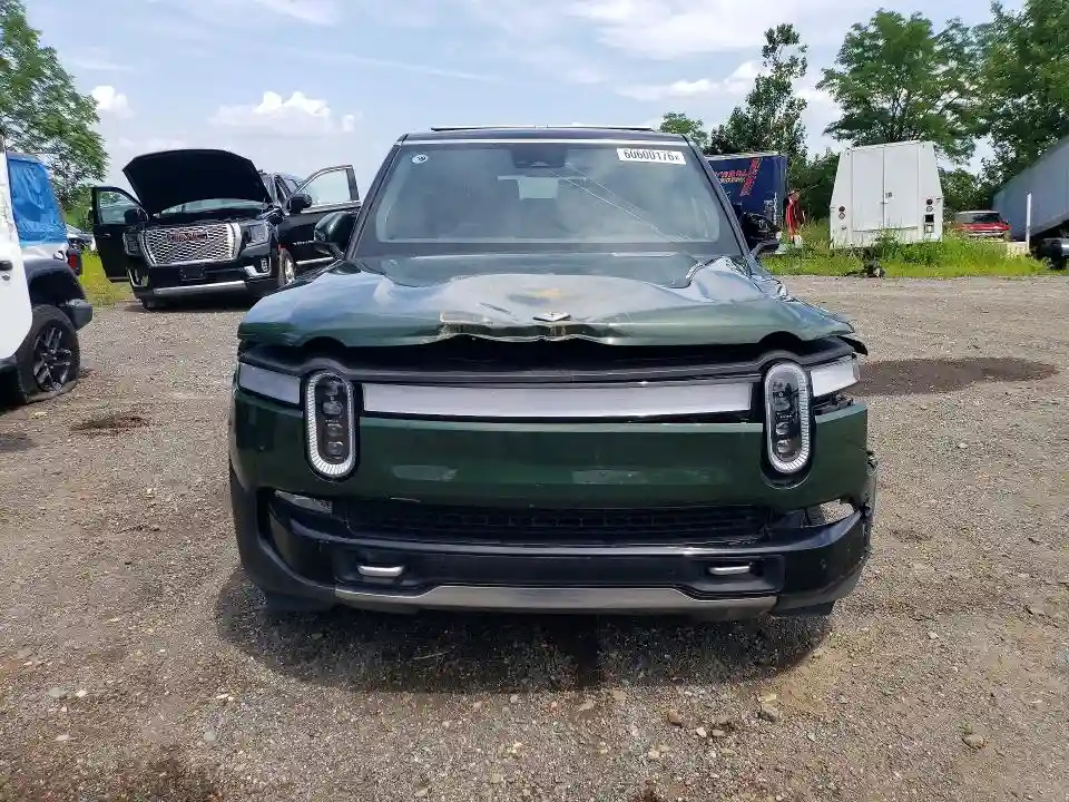 7PDSGABLXPN020988 2023 RIVIAN RIS-4