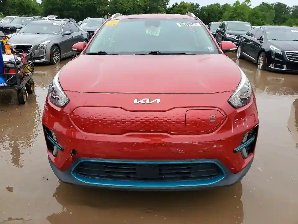 KNDCE3LG1N5124913 2022 KIA NIRO-4