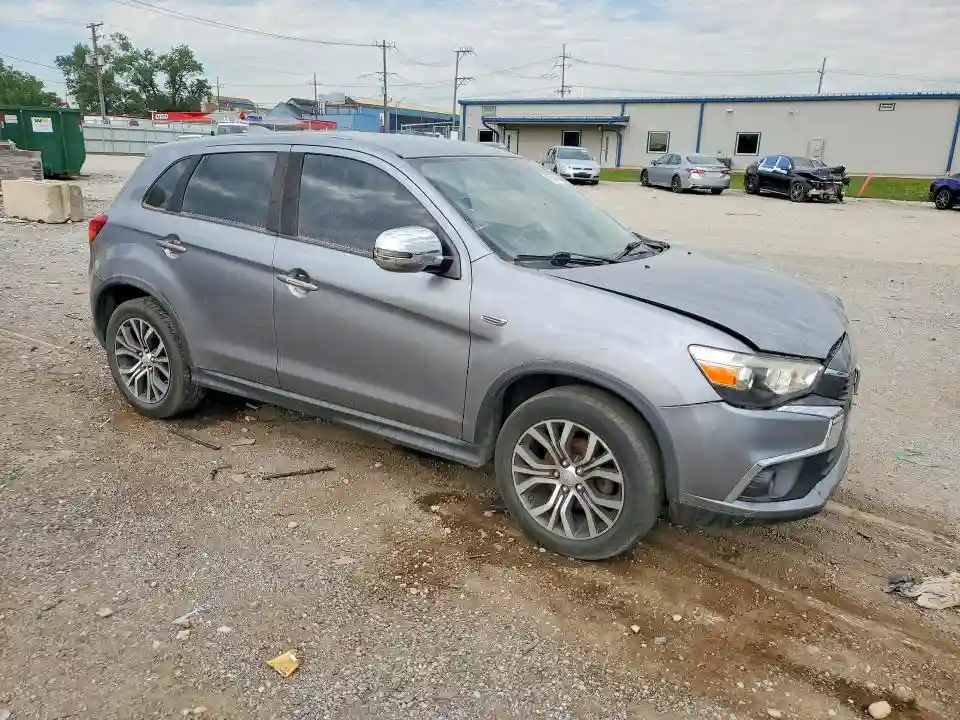 JA4AP3AU9HZ014144 2017 MITSUBISHI OUTLANDER-3