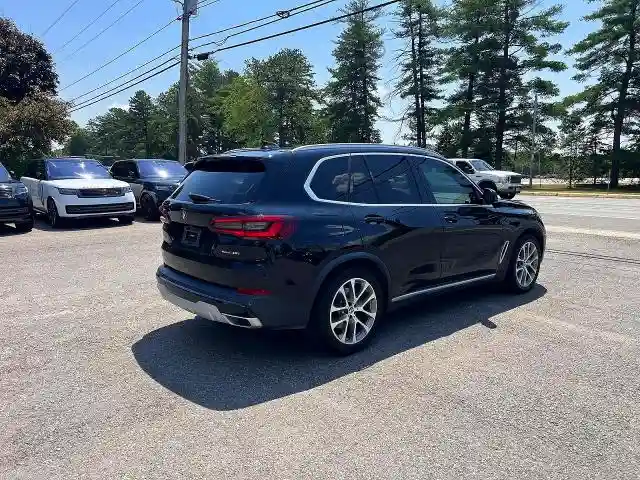 5UXCR4C01M9D94830 2021 BMW X5-3