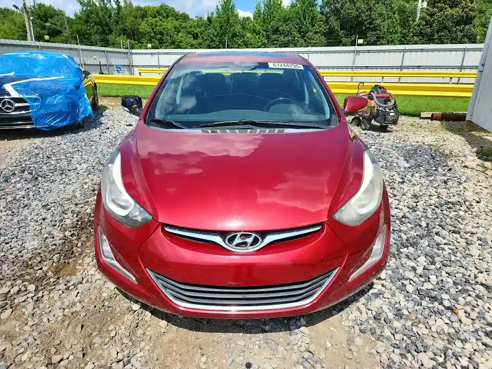5NPDH4AE4GH777631 2016 HYUNDAI ELANTRA-4