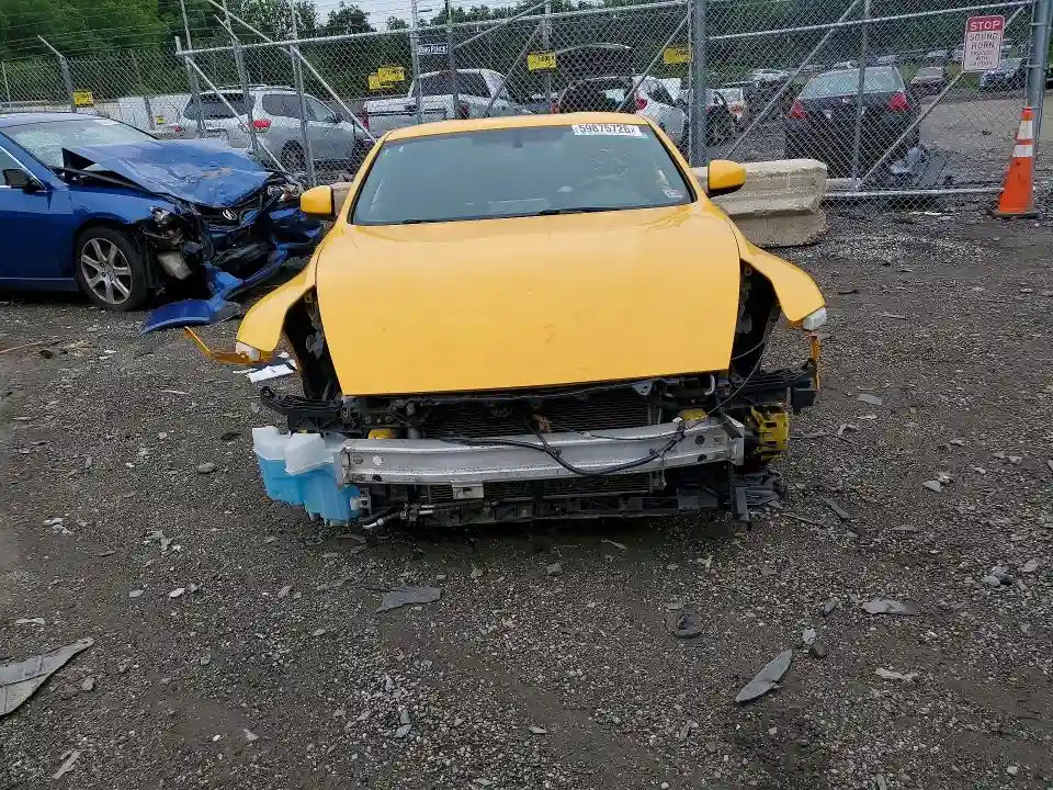 JN1AZ4EH3HM951882 2017 NISSAN 370Z-4