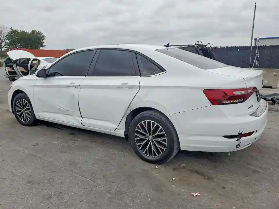 3VWC57BU7KM235807 2019 VOLKSWAGEN JETTA-1