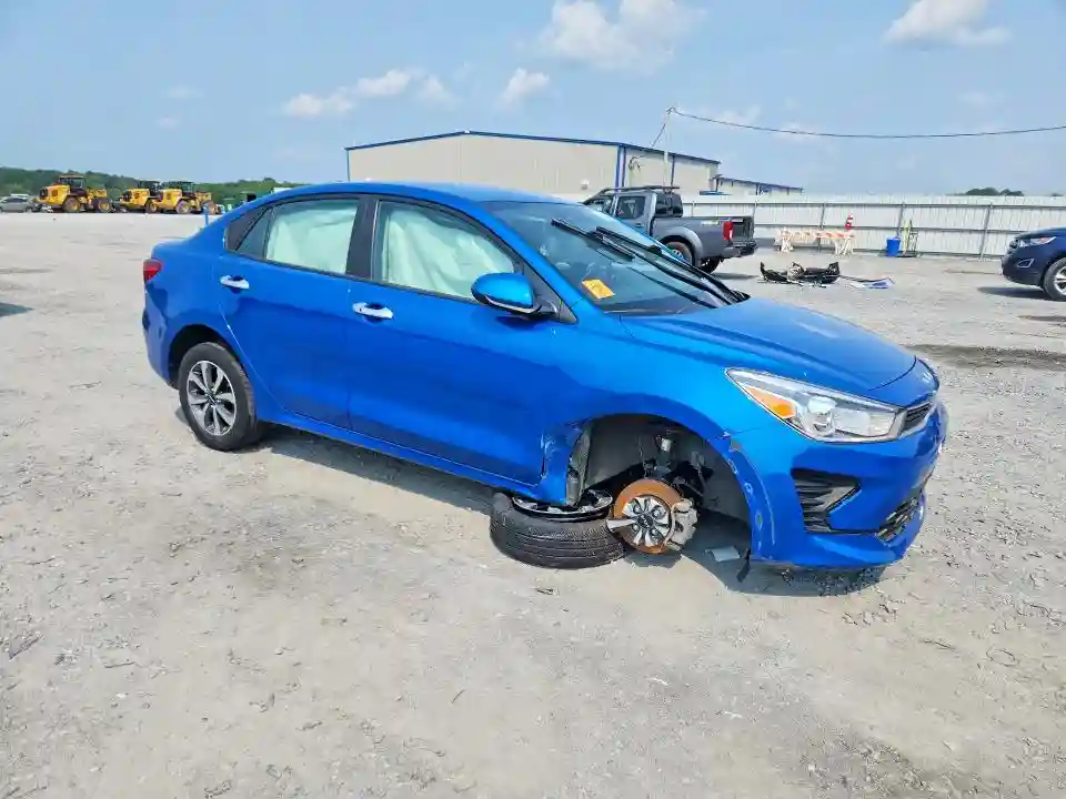 3KPA24AD6PE576202 2023 KIA RIO-3