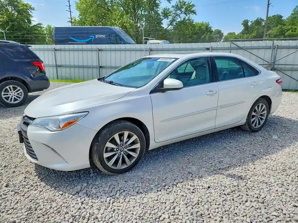 4T1BF1FK6HU800470 2017 TOYOTA CAMRY-0