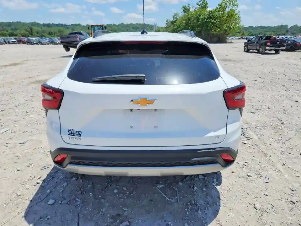 KL77LHEP9SC030655 2025 CHEVROLET TRAX-5
