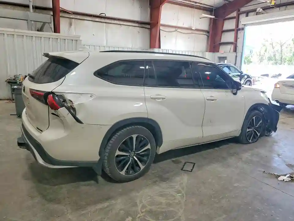 5TDLZRBH8MS109027 2021 TOYOTA HIGHLANDER-2