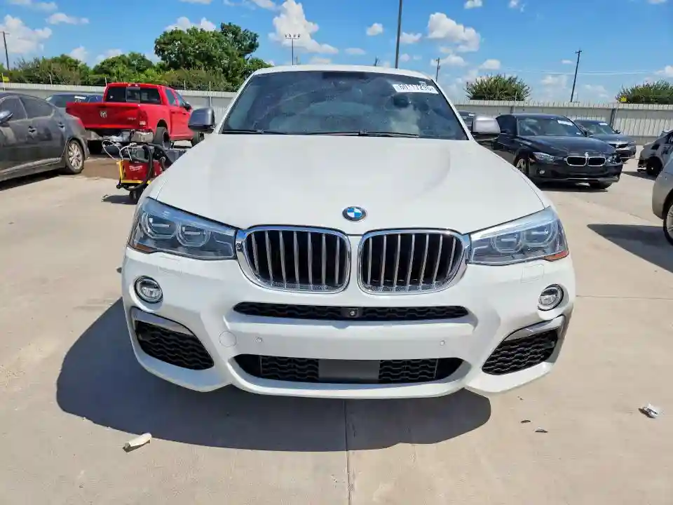 5UXXW7C53J0W64483 2018 BMW X4-4