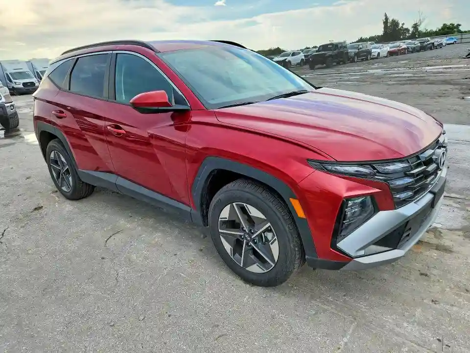 5NMJBCDE4TH697862 2026 HYUNDAI TUCSON-3