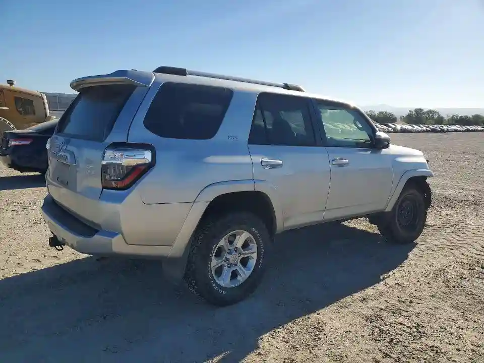 JTEBU5JR7K5678379 2019 TOYOTA 4RUNNER-2
