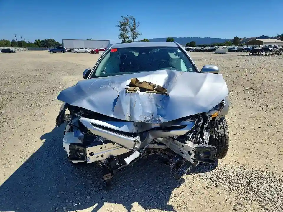 4T1G11AK4LU309481 2020 TOYOTA CAMRY-4