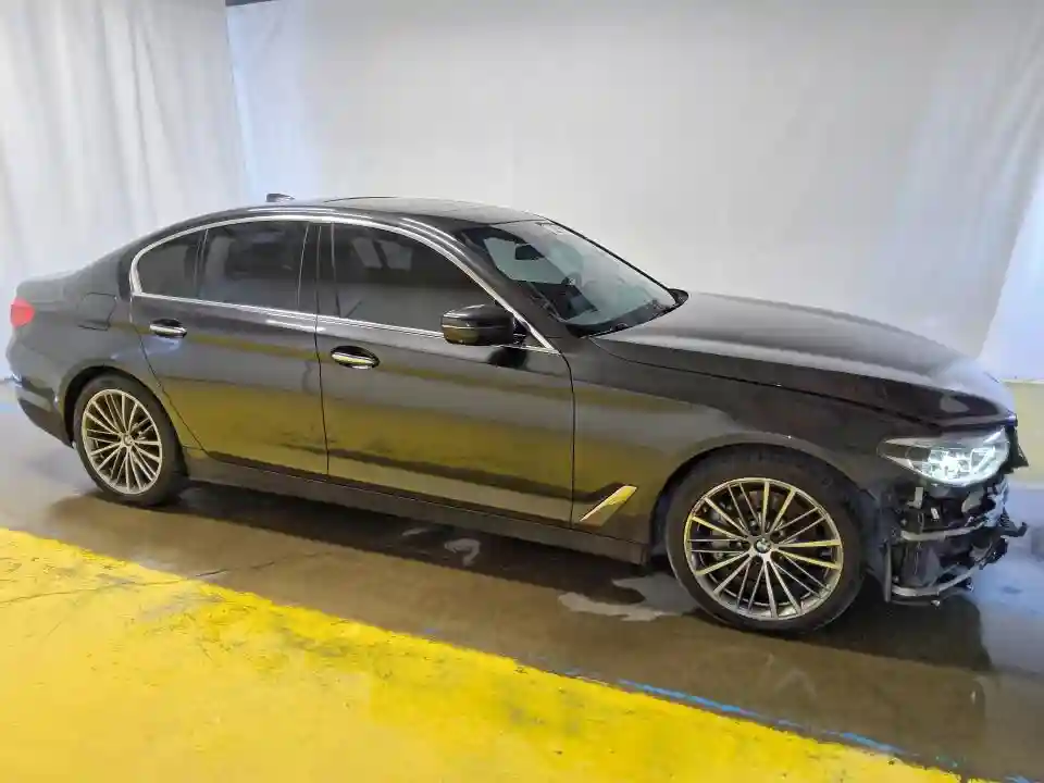 WBAJE7C33HG886822 2017 BMW 5 SERIES-3