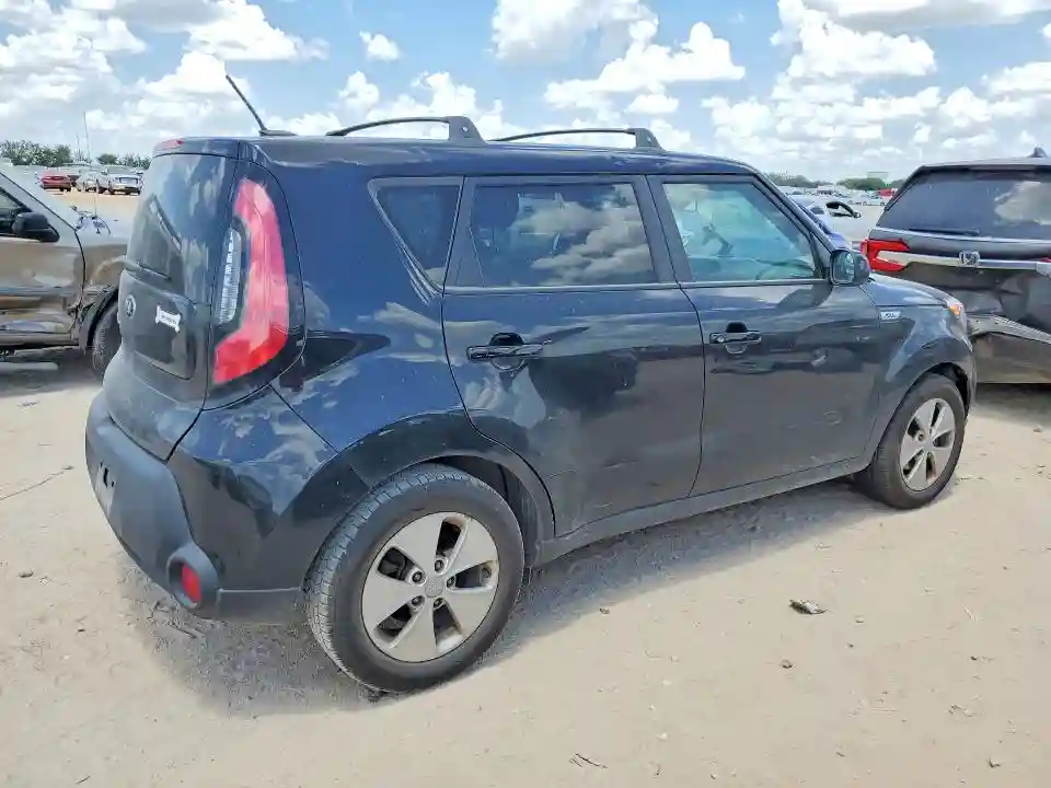 KNDJN2A24G7323325 2016 KIA SOUL BASE-2