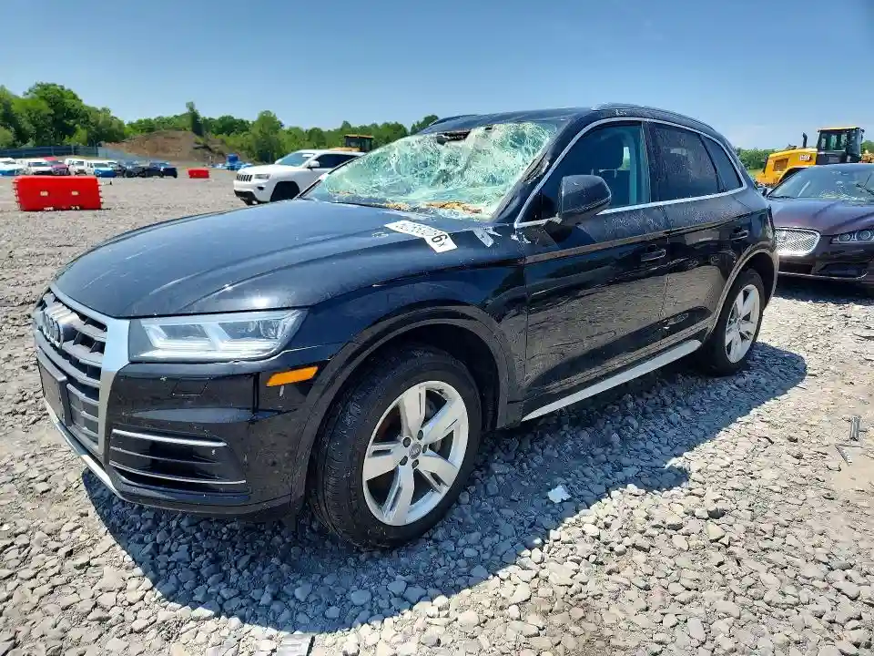 WA1BNAFY7J2176637 2018 AUDI Q5-0