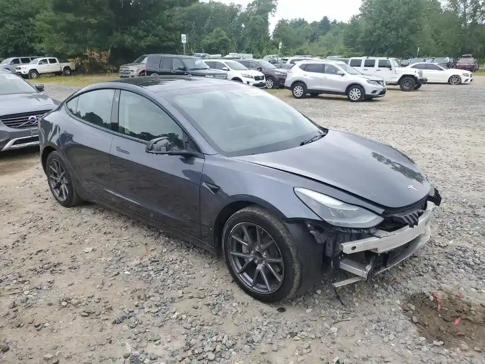 5YJ3E1EA0PF434596 2023 TESLA MODEL 3-3