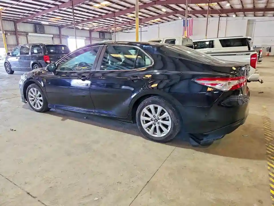 4T1B11HK7KU198004 2019 TOYOTA CAMRY-1