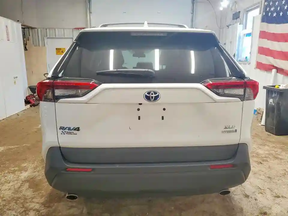 2T3RWRFVXMW113128 2021 TOYOTA RAV4-5
