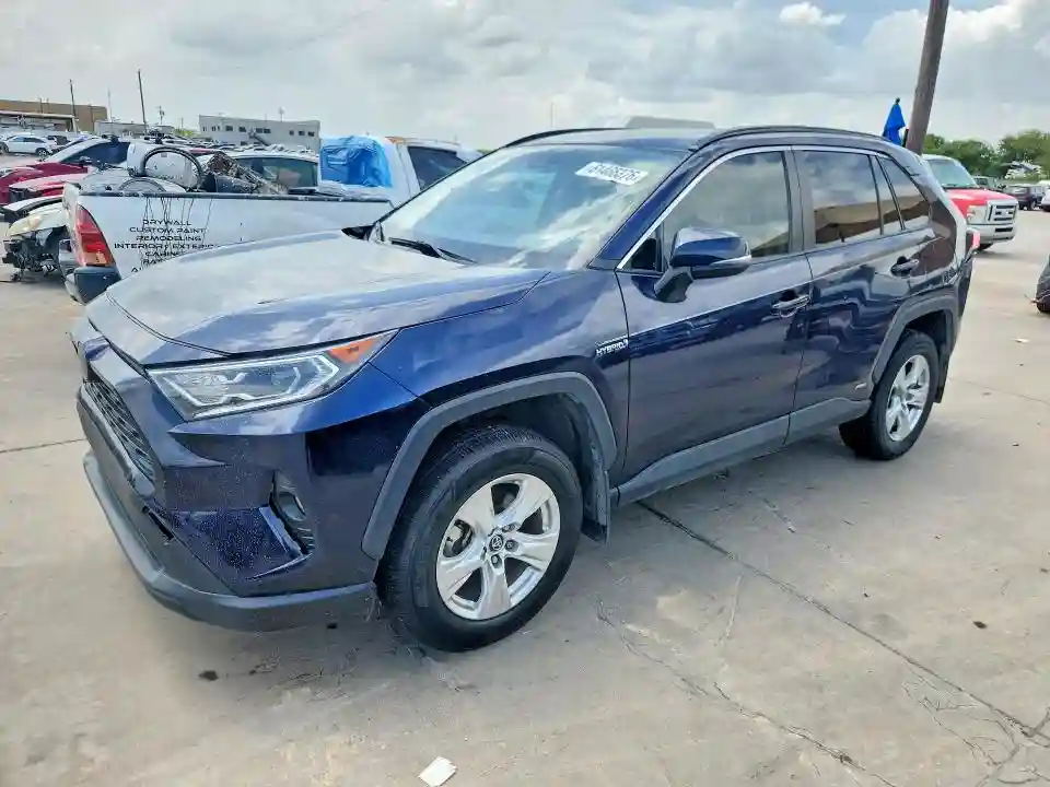 2T3RWRFVXLW047923 2020 TOYOTA RAV4-0