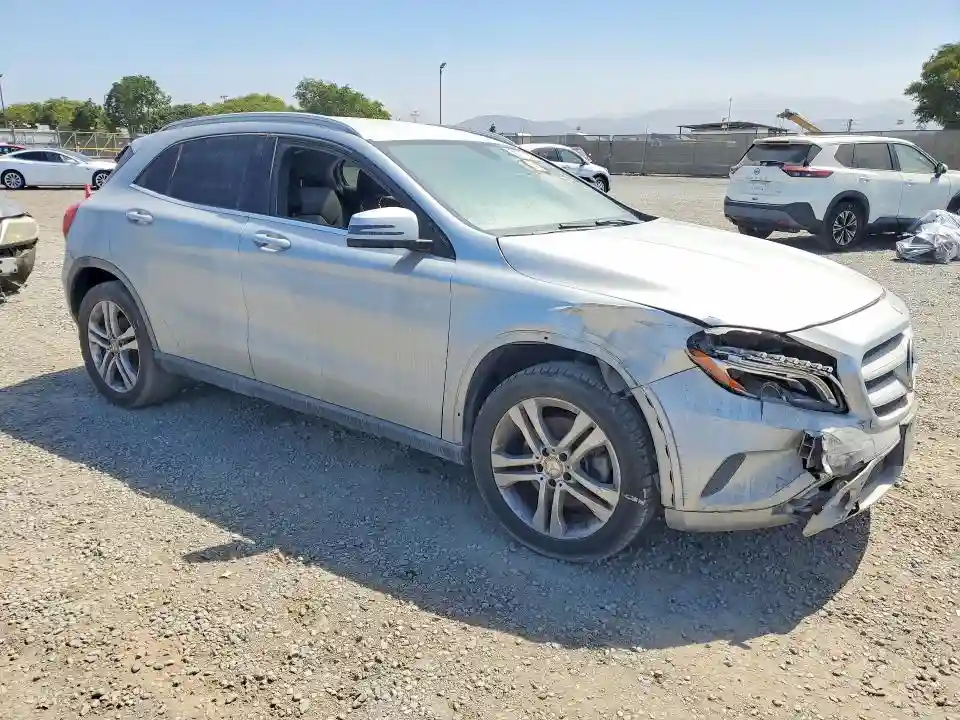 WDCTG4GB7FJ053637 2015 MERCEDES-BENZ GLA-CLASS-3
