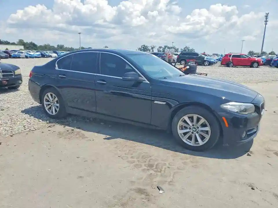WBA5A7C55FD624538 2015 BMW 5 SERIES-3