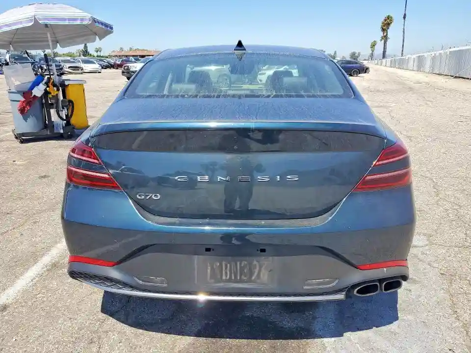 KMTG34TA2NU094241 2022 GENESIS G70-5
