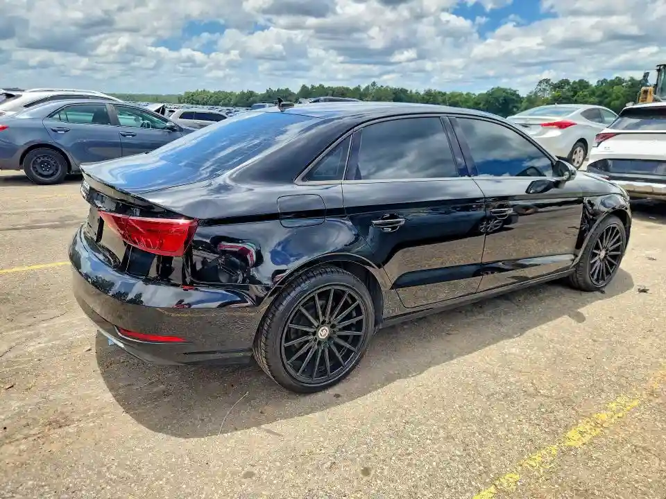 WAUAUGFF2J1036486 2018 AUDI A3-2