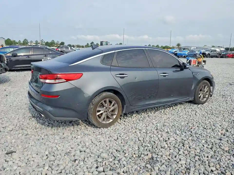 5XXGT4L37LG383246 2020 KIA OPTIMA-2