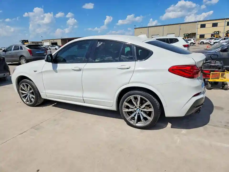 5UXXW7C53J0W64483 2018 BMW X4-1