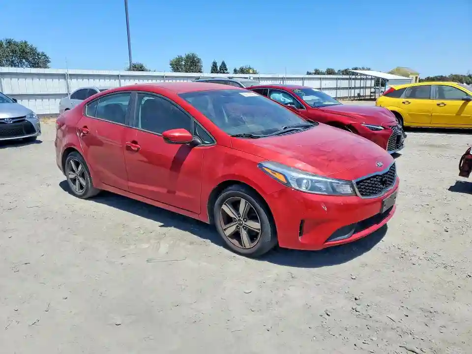3KPFL4A72JE187934 2018 KIA FORTE-3