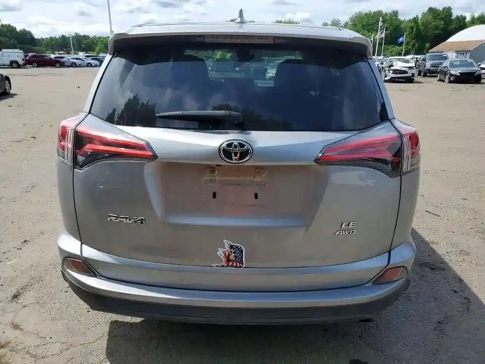 2T3BFREV5JW723615 2018 TOYOTA RAV4-5