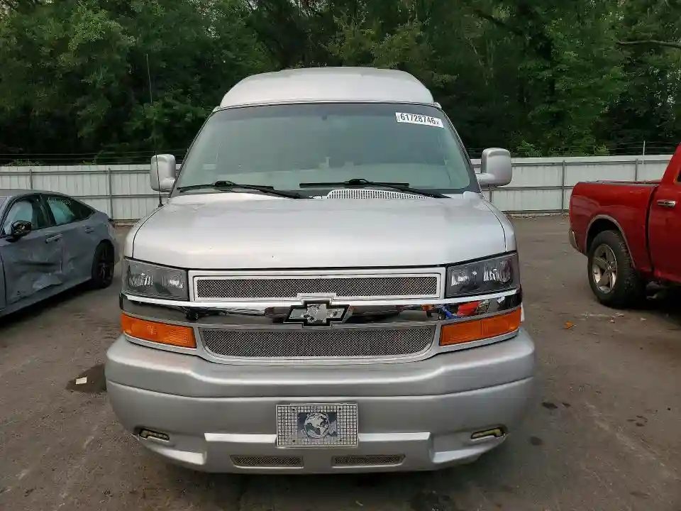 1GCWGBFGXJ1162655 2018 CHEVROLET EXPRESS-4