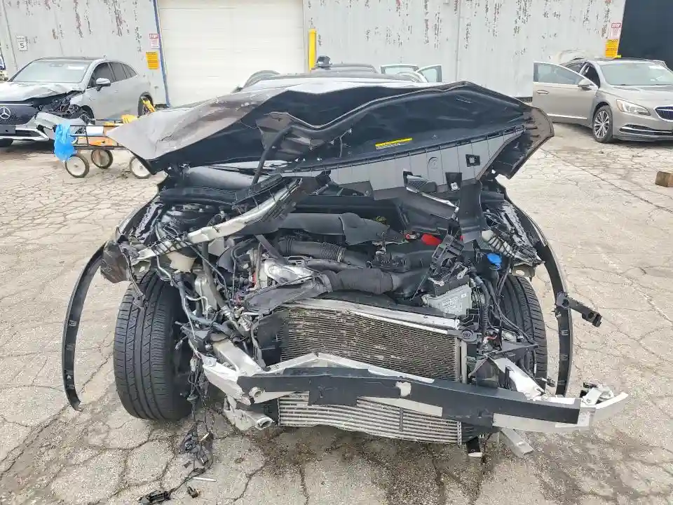 SJKCH5CR4HA034524 2017 INFINITI QX30-4