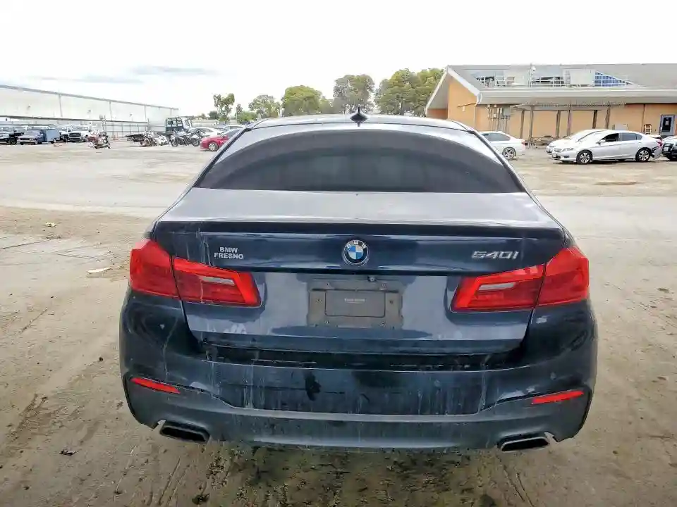 WBAJE5C53KWW31638 2019 BMW 5 SERIES-5