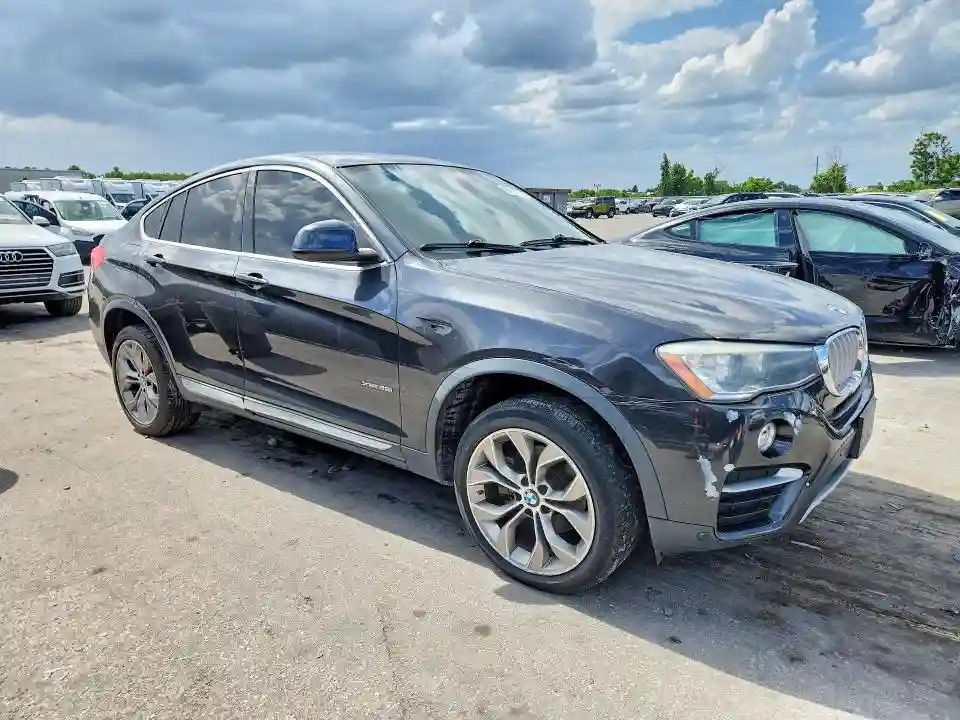 5UXXW3C55H0T78038 2017 BMW X4-3