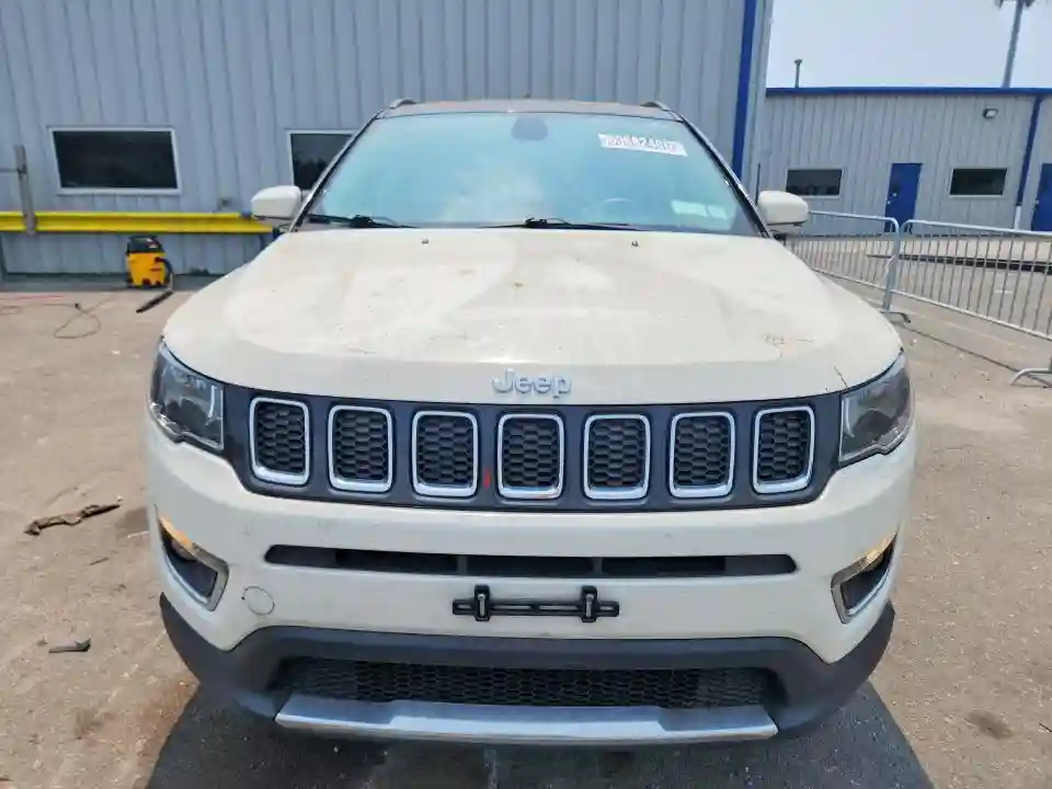 3C4NJDCB6KT657141 2019 JEEP COMPASS-4