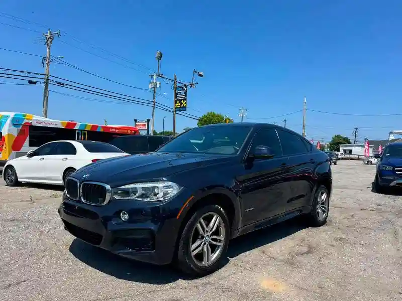 5UXKU0C51J0G80952 2018 BMW X6-1