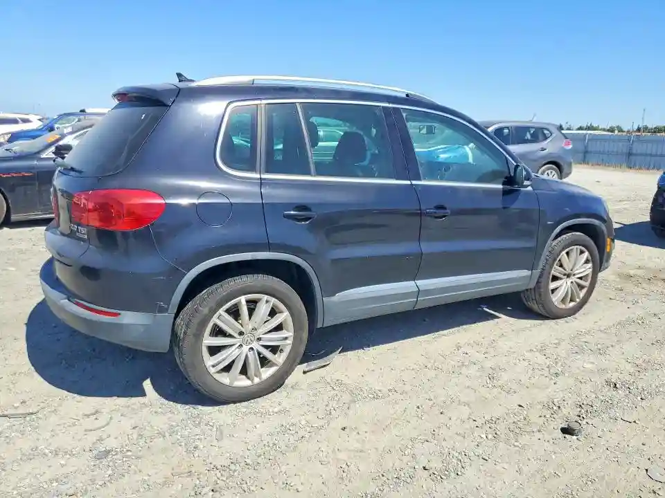WVGBV7AXXFW504555 2015 VOLKSWAGEN TIGUAN-2