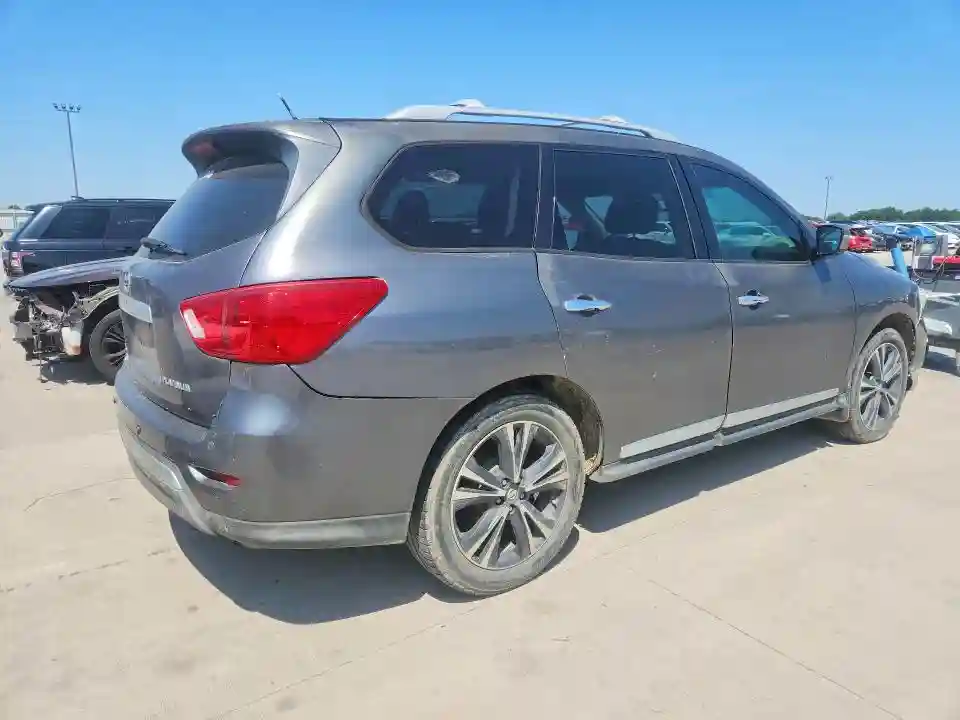 5N1DR2MN5HC639764 2017 NISSAN PATHFINDER-2