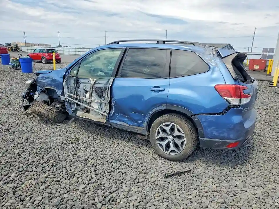 JF2SKAJC7LH469630 2020 SUBARU FORESTER-1